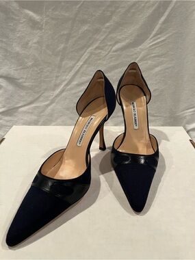 Manolo Blahnik Navy Pointed D'Orsay Pumps with Black Trim NWOT